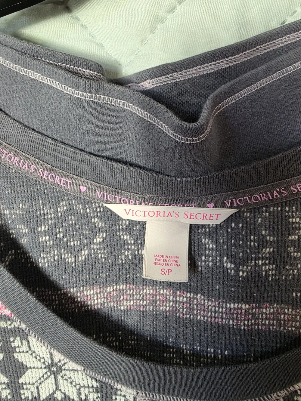 Victoria's Secret Cozy Gray & Pink Fair Isle Pajama Set Sz Small